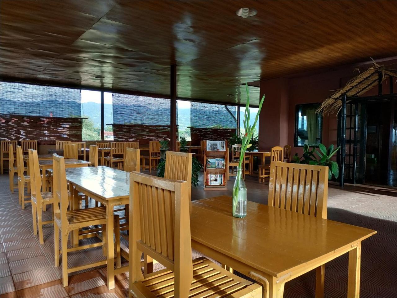 Remember Inn Nyaung Shwe Exterior foto